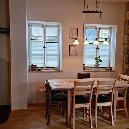 Schoene Ferienwohnung Mit Kamin Neustadt an der Weinstraße Exterior photo